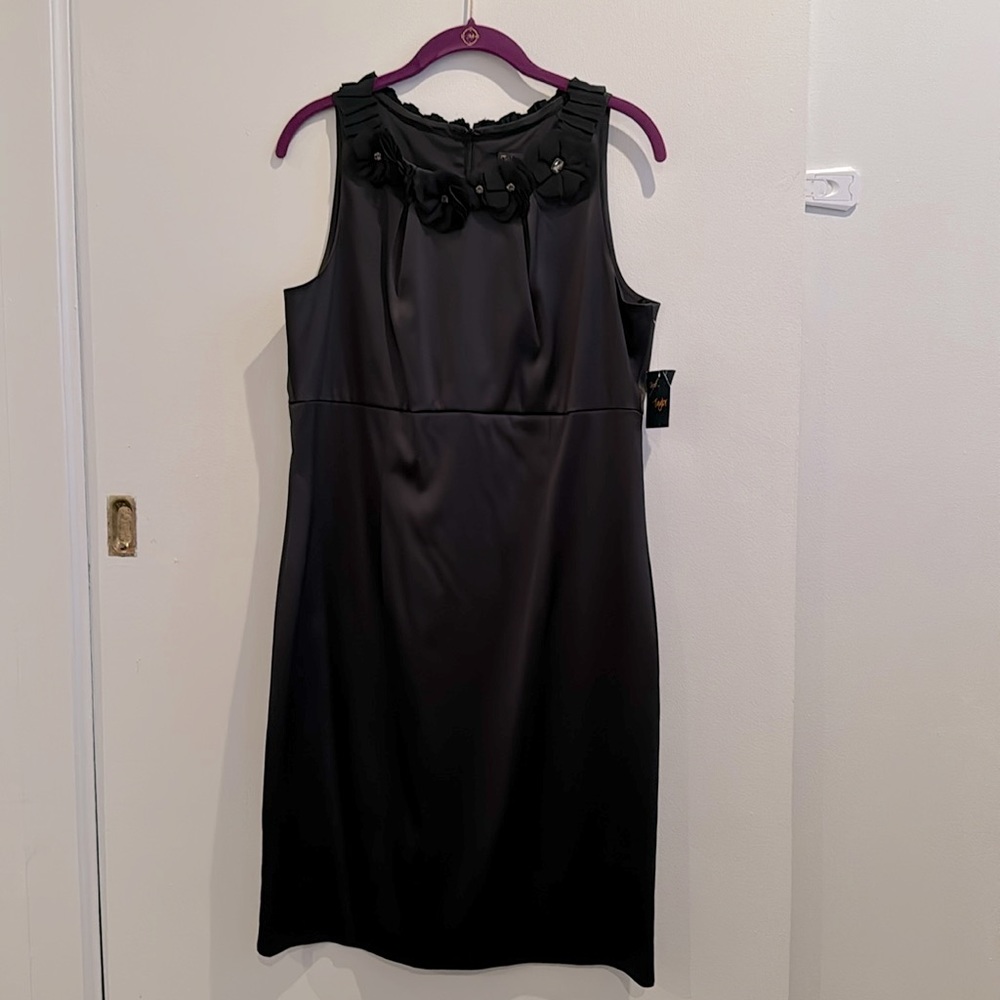 BRAND NEW: Satin Black Dress with Neck Detail